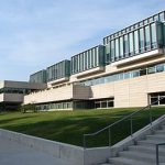 300px-UChicago_Booth_School_exterior