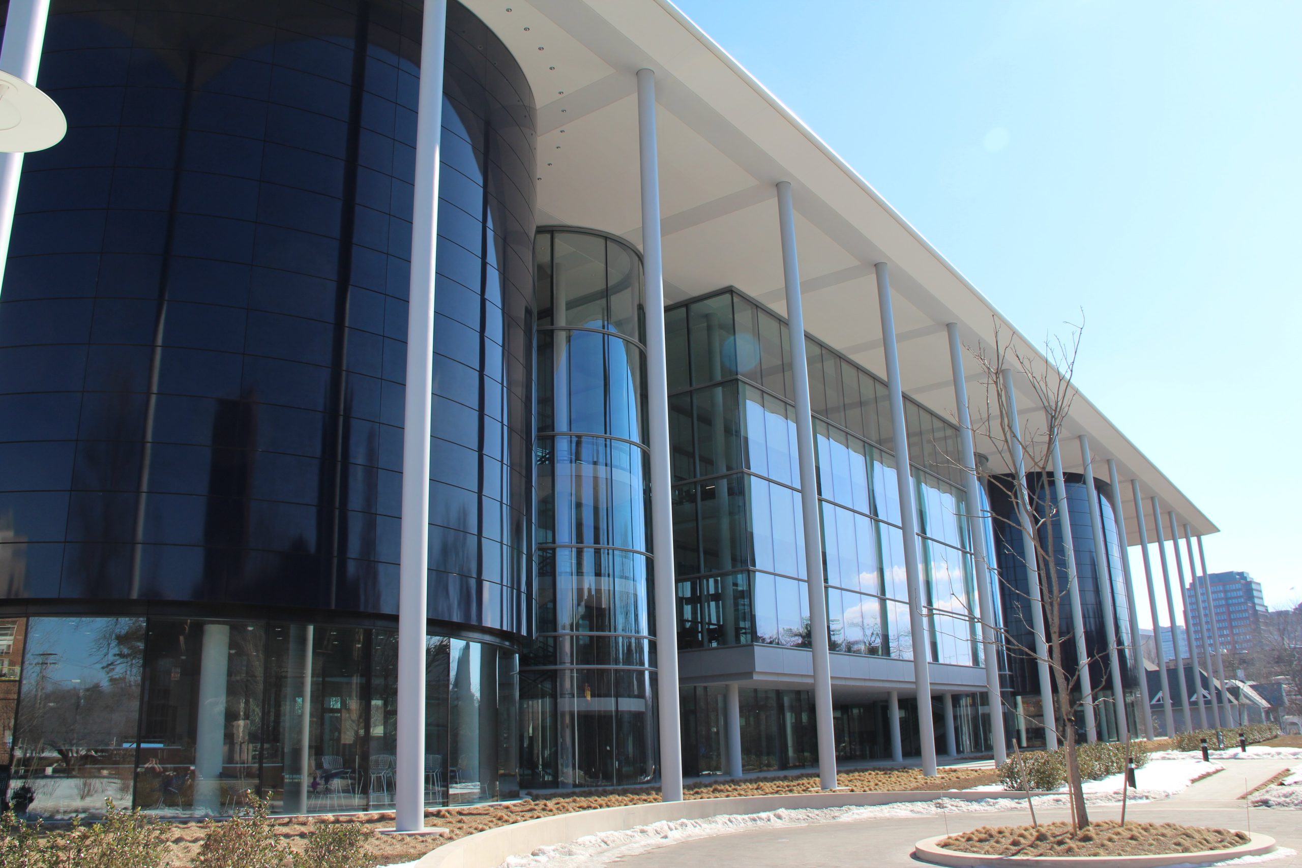 Image for Yale SOM Interview Report: Round 1 / Second-year student / Skype