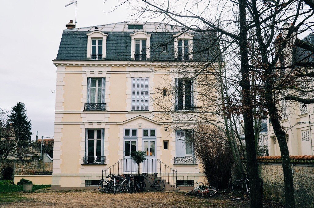 French villa for business school