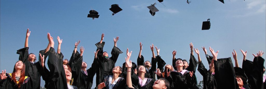 Image for Applying for an MBA During Undergrad: Schools Step Up