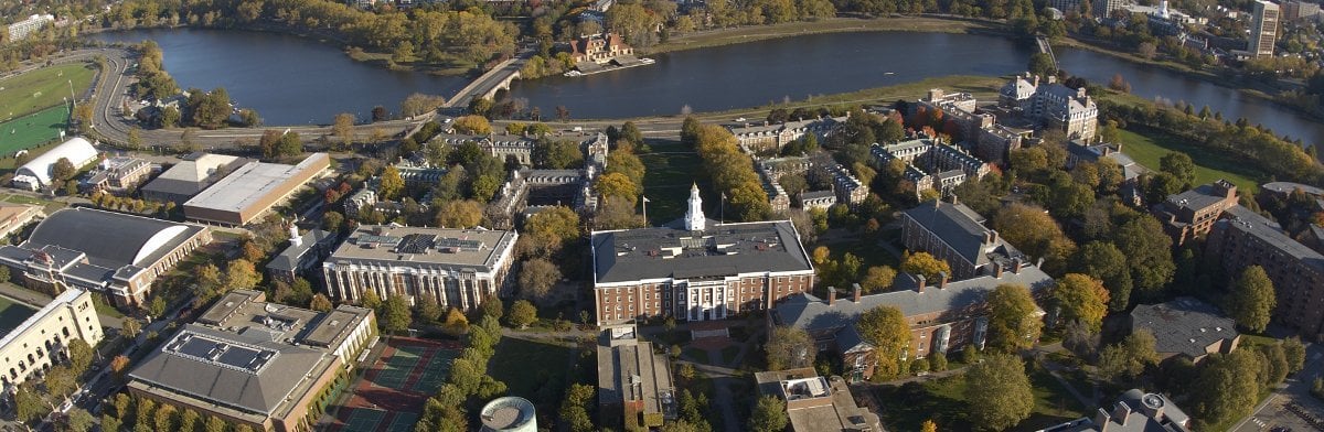 Image for Applying to Harvard Business School? Join the HBS R1 Chat Room Now