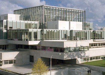 Image for Chicago Booth Interview Questions & Report: Round 1 / Alimnus / Off-campus